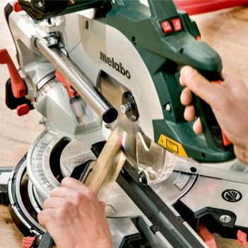 Scie à onglet radiale KGSV 72 Xact SYM Metabo