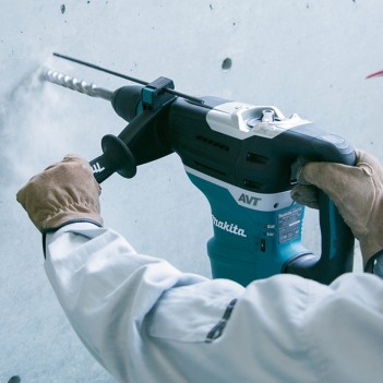 Bohr- und Spitzhammer 40mm HR4013C Makita