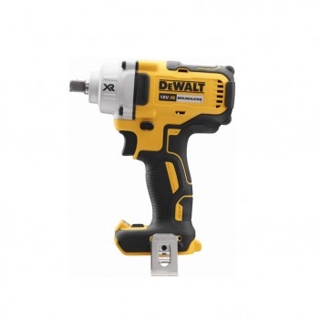 Set de 8 machines 18V + 4 Accus 5.0Ah + Chariot DCK856P4 DeWalt