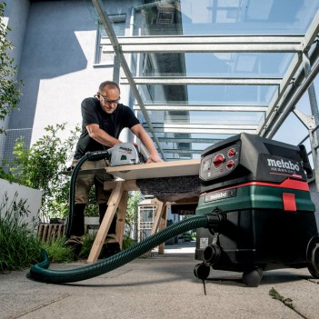 Akku-tauchkreissäge KT 18 LTX 66 BL + 2 Akkus 8Ah Metabo