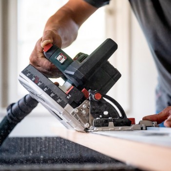 Akku-tauchkreissäge KT 18 LTX 66 BL + 2 Akkus 8Ah Metabo