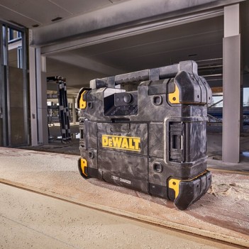 TSTAK Akku- u.Netzradio mit Ladefunktion DWST1-81078 DeWalt