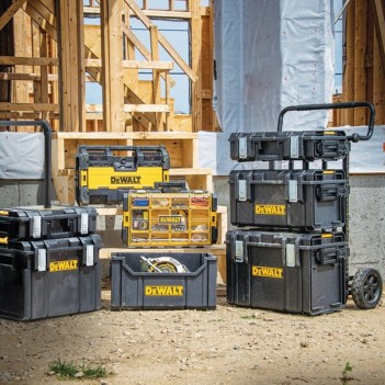 Radio Tough System secteur/batteries XR + fonction chargeur DWST1-75659 DeWalt