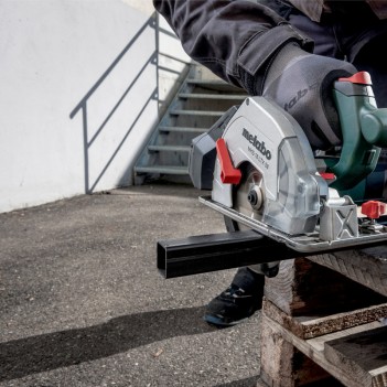 Akku-Metall-Handkreissäge MKS 18 LTX 58 (mit oder ohne Batterie) Metabo