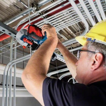 Scie à ruban GCB 18V-63 Bosch
