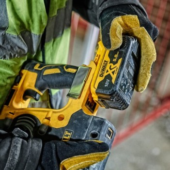 Perforateur-Burineur 18V XR LI-ION + 2 Accus DCH274 DeWalt