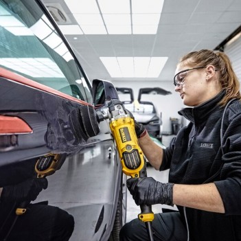 Polisseuse Ø150-Ø180-Ø230mm - 1250W DWP849X DeWalt