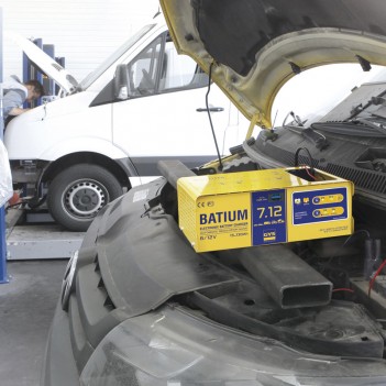 Batterieladegerät BATIUM 7-12 Gys