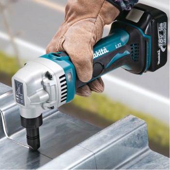 Grignoteuse 18V DJN161 (avec ou sans accus) Makita