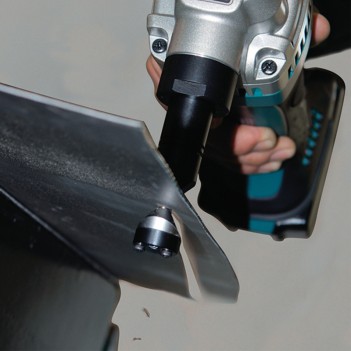 Grignoteuse 18V DJN161 (avec ou sans accus) Makita