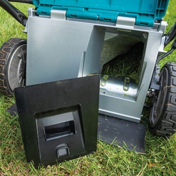 Tondeuse à accu 53cm 36V 2x18V autotractée DLM533 Makita
