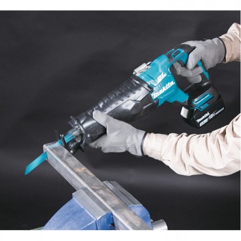 Scie sabre 18V Makita (avec ou sans accus) DJR187