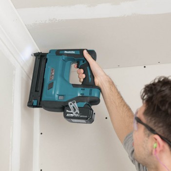 Akku-Nagler 18V DBN500ZJ Makita