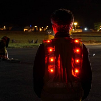 Gilet de sécurité orange K-SAFE avec 14 LED rouges XL Prolutech