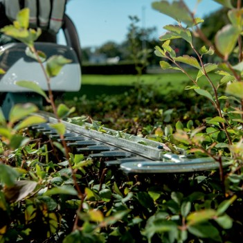 Akku-heckenschere AHS 18-45 V Metabo