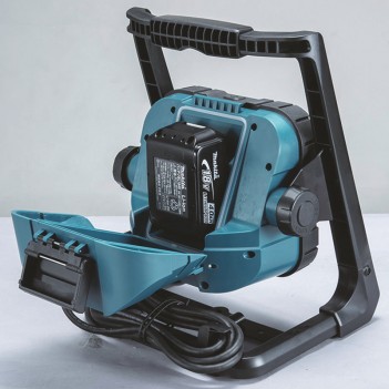 Lampe de chantier LED 14.4V / 18V DEADML805 Makita