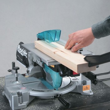 Scie à onglets à table supérieure Ø 260 mm LH1040F Makita