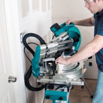Gehrungs– und Kappsäge Ø 260/30 mm DXT LS1019L Makita