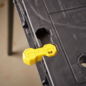 Einklappbare Werkbank ESSENTIAL STST83492-1 Stanley