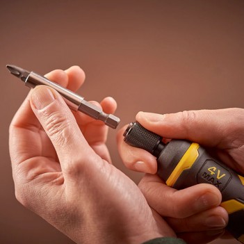 4V Power Assist Bit-Schraubendreher FATMAX FMHT66719-0 Stanley