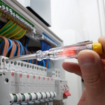 Multi-Bit Schraubendreher-Set 1000V FMHT66426-0 Stanley