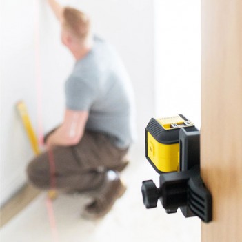 Kreuzlinienlaser CUBIX rot STHT77498-1 Stanley