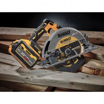 Scie circulaire 190mm 18V XR DCS573NT DeWalt