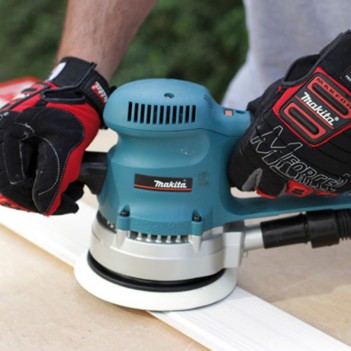 Ponceuse excentrique 150 mm BO6030J Makita