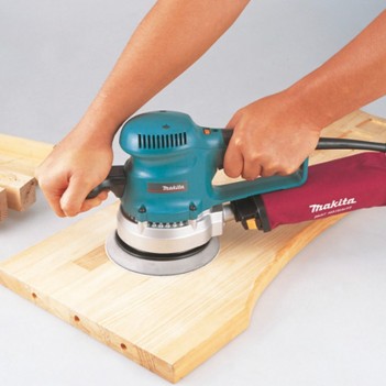 Ponceuse excentrique 150 mm BO6030J Makita