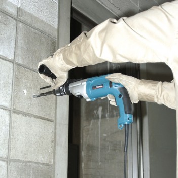 Perceuse-frappeuse 2 vitesses 1010W HP2071FJ Makita