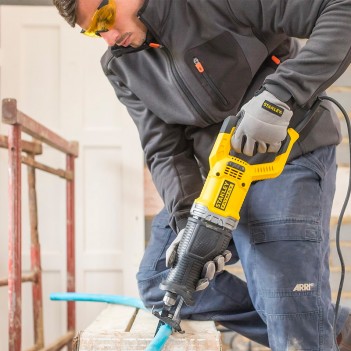 Säbelsäge 900W FME360 Stanley