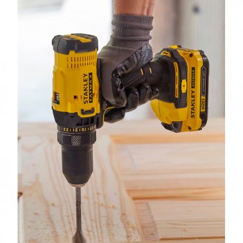 Perceuse visseuse V20 18V + 2 accus 1,5Ah SFMCD700C2K Stanley