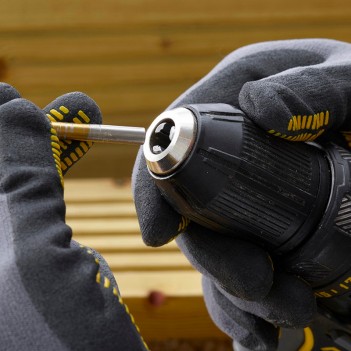 Perceuse visseuse V20 18V + 2 accus 1,5Ah SFMCD700C2K Stanley