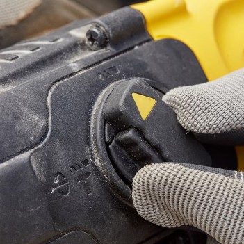 Perforateur SDS-Plus 750W SFMEH200K Stanley