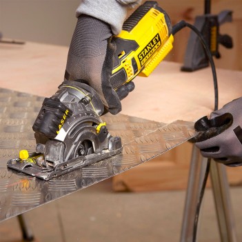 Kompakt-Handkreissäge 650W FME380K Stanley