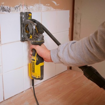 Scie multimatériaux 650W FME380K Stanley