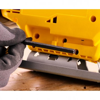 Scie sauteuse V20 18V SFMCS600B Stanley