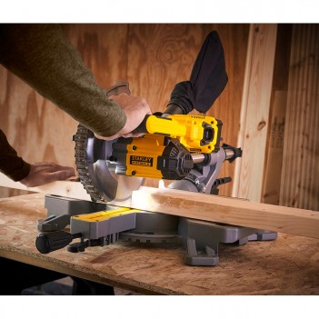 Akku-Paneelsäge 190mm V20 18V SFMCS701M1 Stanley