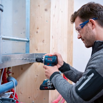 Perceuse-visseuse GSR 18V-90 C + 2 Accus Bosch