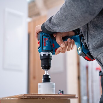 Perceuse-visseuse GSR 18V-90 C + 2 Accus Bosch