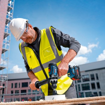 Perceuse-visseuse 150 Nm GSR 18V-150 C + 2 Accus Bosch