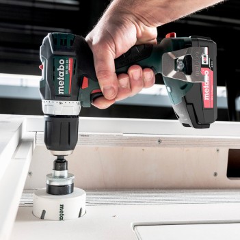 Akku-Bohrschrauber BS 18 L BL + 2 Akkus 2Ah Metabo