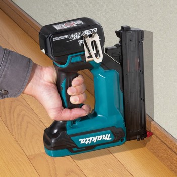 Cloueur 18V 110 clous DFN350 Makita