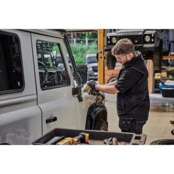 Akku-Schlagschrauber 1/4" 18V 205 Nm DCF850NT DeWalt