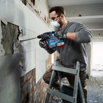 Bohrhammer SDS plus 2,6J GBH 18V-22 + Absaugung GDE Bosch