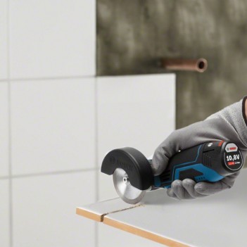 Meuleuse angulaire 76mm GWS 12V-76 + 2 accus et malette Bosch