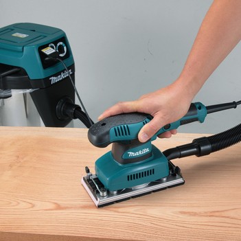 Ponceuse vibrante 93x185 mm Makita BO3710 2