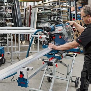 Radialgehrungssäge 1800W 305mm GCM 12 SDE Bosch