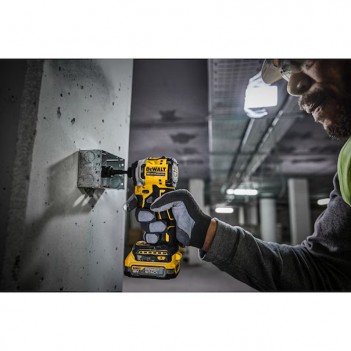 Akku-Schlagschrauber 1/4“ 18V 205 Nm + 2 Akkus Powerstack 1,7Ah DCF850E2T DeWalt