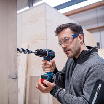 Perceuse-visseuse GSR 18V-90 FC + 2 Accus + Accessoires Bosch